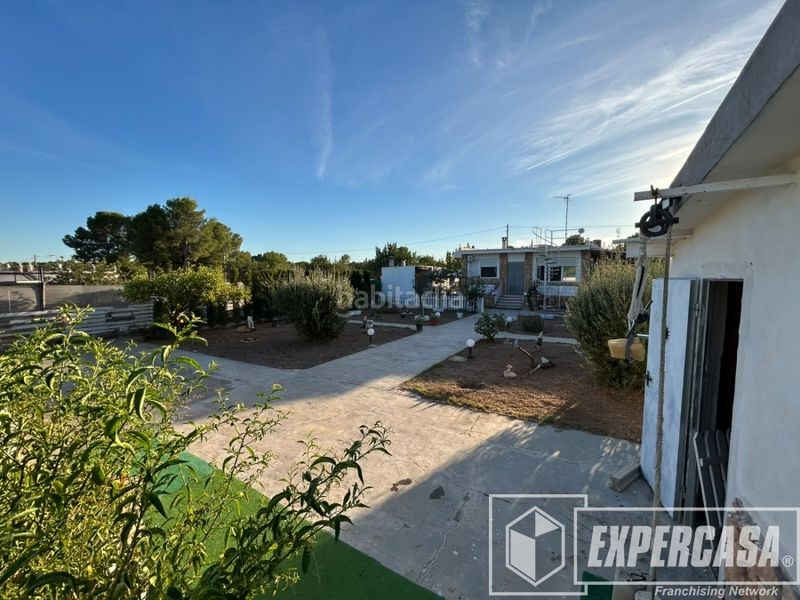Foto f10b6423-5a8d-4a5c-b726-790a46f6e0fd. Chalet en Vilamarxant