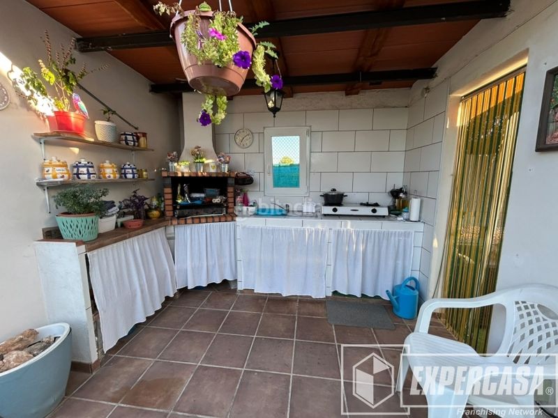 Foto f845f43c-f475-478d-b783-8bf1785544d6. Xalet amb aparcament piscina a Vilamarxant