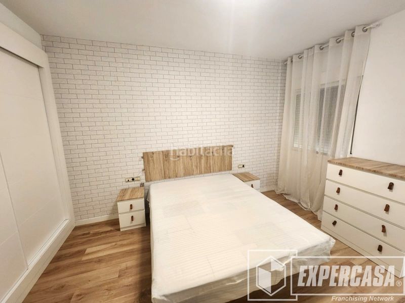 Foto 77b14715-58fe-4321-8222-de171a6fea86. Miete etagenwohnung mit parking in Riba - roja de Túria