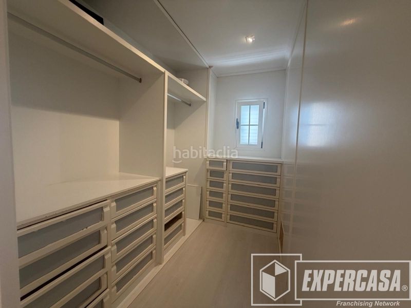 Foto c8cd4fa1-95c1-4d83-b534-778da90c434a. Chalet avec chauffage parking dans Sierra Perenchiza-Cumbres de Calicanto-Sto Domingo Chiva