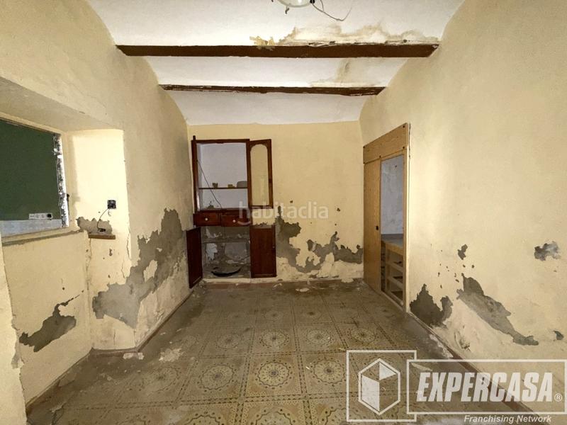 Foto d2400585-127b-4a9c-b8eb-9422253ee319. Masía en calle calle san antonio 5 en Riba - roja de Túria