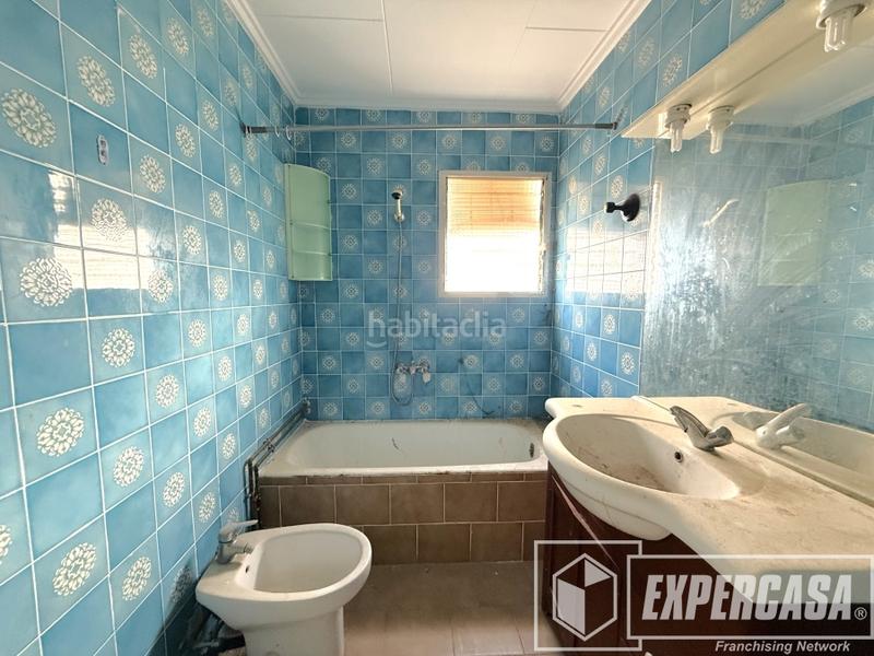 Foto d3a85761-494a-41ed-9af2-5444fc22b708. Masía en calle calle san antonio 5 en Riba - roja de Túria