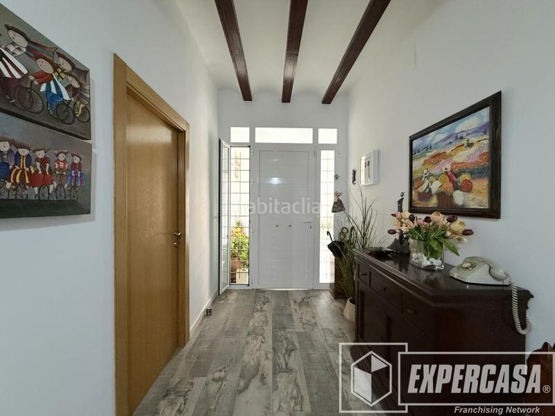 Foto 4e12c485-8610-4986-a9af-62dac727438f. Casa en calle calle numancia 1 en Riba - roja de Túria