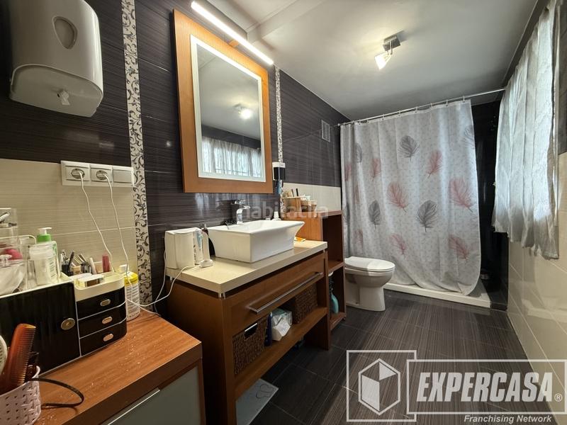 Foto 59577910-e468-4264-97ac-22435f89747a. Casa en calle calle numancia 1 en Riba - roja de Túria