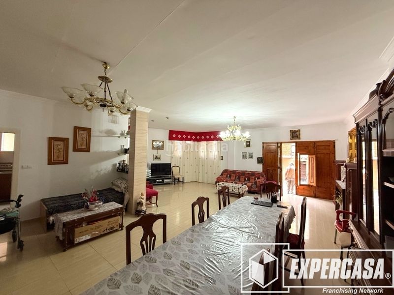 Foto 0e073a70-db0a-4a47-a30f-156867f4f12a. Edificio in calle santa ana 13 in Casco Antiguo Llíria