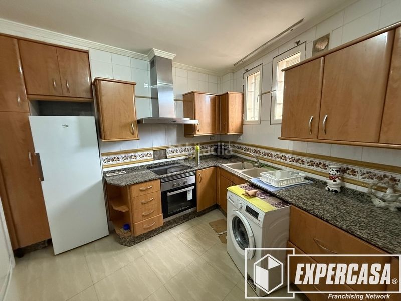 Foto 10d06c5f-39d5-4a92-998a-58f4495a48ac. Edificio in calle santa ana 13 in Casco Antiguo Llíria