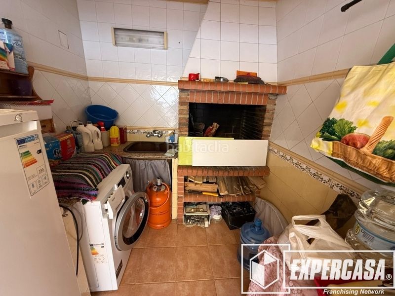 Foto 5df59dd4-d1c9-4ebf-ae13-175a89fa64e5. Edificio in calle santa ana 13 in Casco Antiguo Llíria