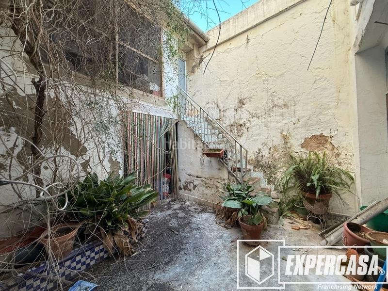 Foto 3d8a20c9-b595-4a0e-8cbb-03ec65fa5ed8. Masía en calle sant francesc 65 en Santa Bárbara Llíria