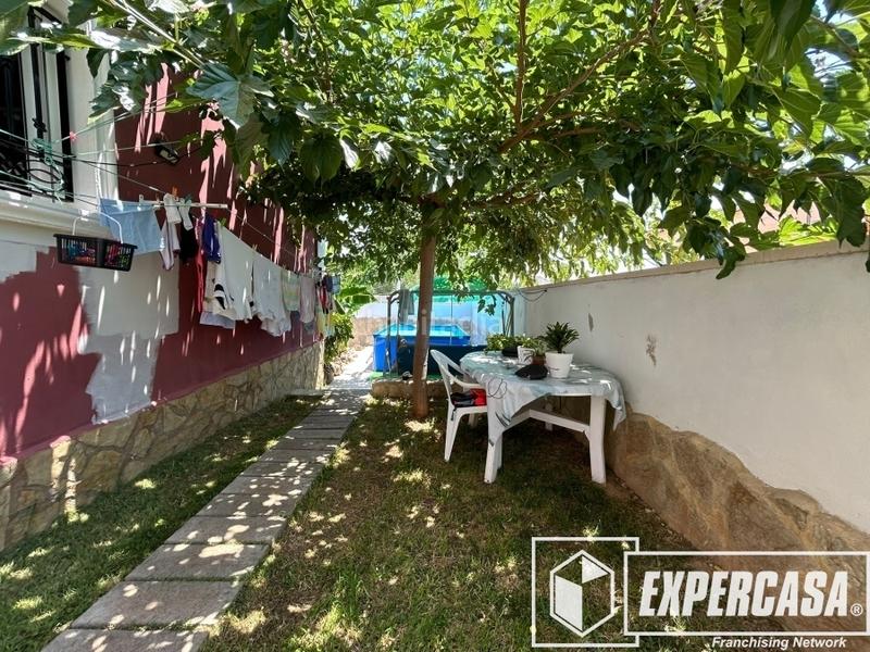 Foto 3af4f9c8-03d6-45c2-8865-5fdaa9495578. Chalet en urbanización edeta 2 en Santa Bárbara Llíria