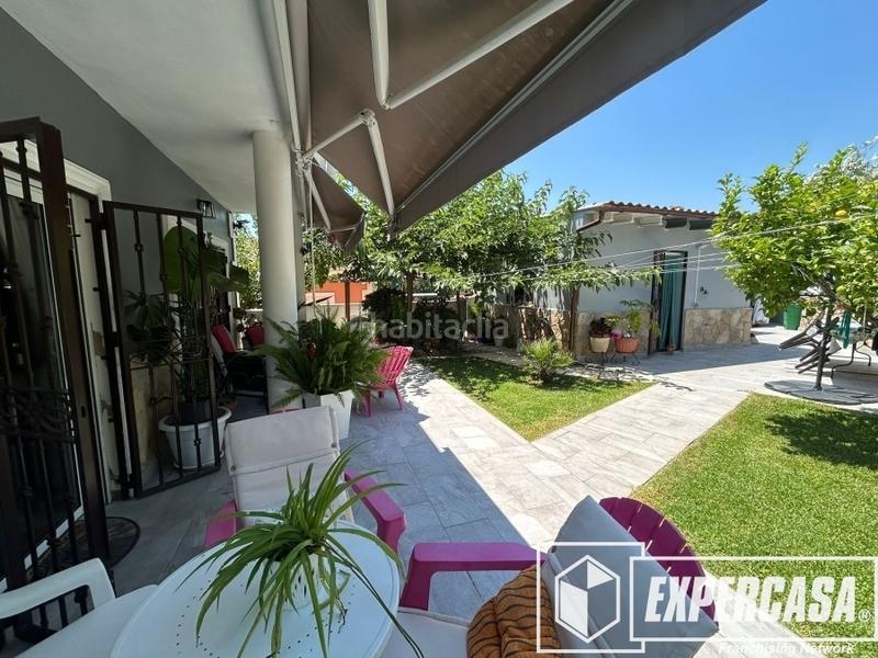 Foto e9c3e347-eaff-4fe1-98c3-ccadcad30e3b. Chalet in urbanización edeta 2 in Santa Bárbara Llíria