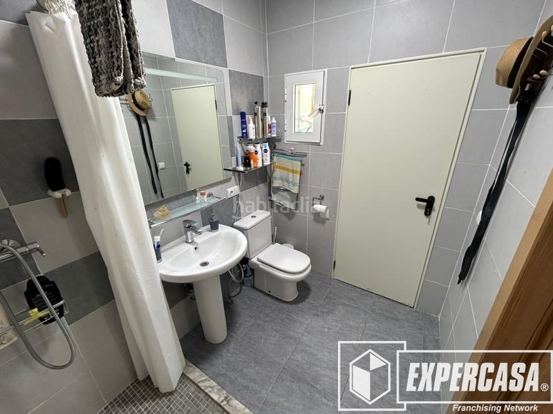 Foto b1268602-37a9-42d9-a353-015a2f6193a6. Xalet a urbanización edeta 2 a Santa Bárbara Llíria