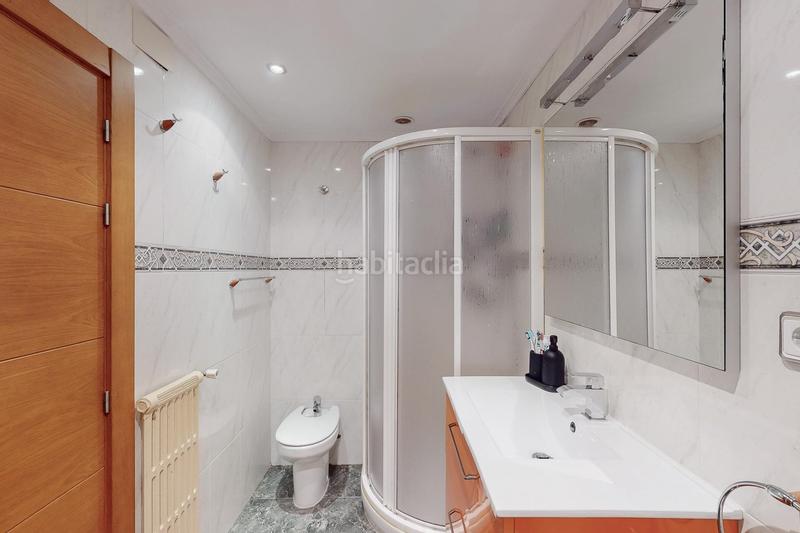 Foto 54b5e435-78f0-4d62-847a-889b6f381147. Piso vivienda tres dormitorios, ascensor, garaje y trastero en Pamplona / Iruña