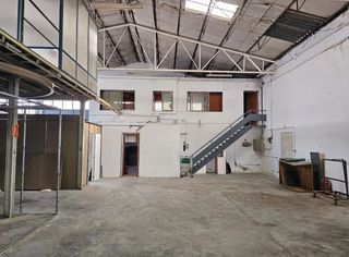 Location Bâtiment à usage industriel  Calle del estaño. Inmobiliaria innova - asesores inmobiliarios