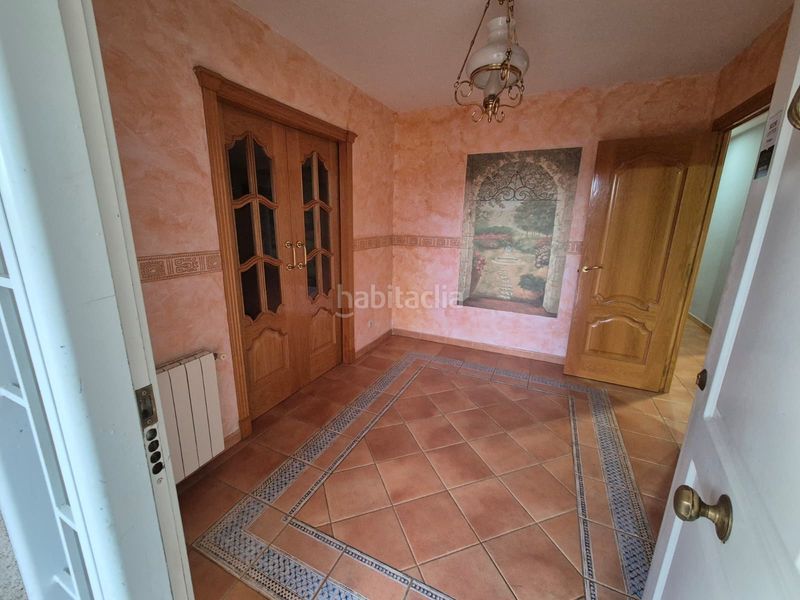 Foto 243bc52d-5120-4224-84fa-22927b540891. Xalet amb xemeneia calefacció aparcament piscina a Nuevo Baztán