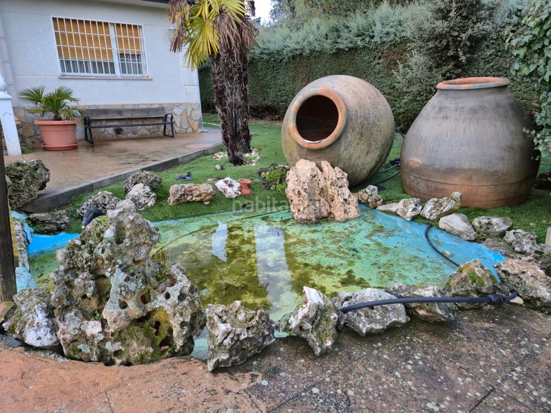 Foto b28199fd-75ff-401d-8b5b-2949267e03b6. Xalet amb xemeneia calefacció aparcament piscina a Nuevo Baztán