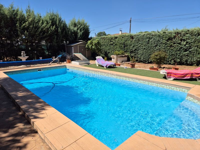 Foto 6e192fba-6d2a-4d98-9fe7-2dc8b255b9aa. Xalet amb xemeneia calefacció aparcament piscina a Nuevo Baztán