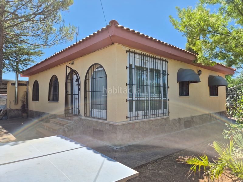 Foto f1d01ebf-64fa-4c5d-b462-5940e4548da2. Xalet amb xemeneia calefacció aparcament piscina a Nuevo Baztán