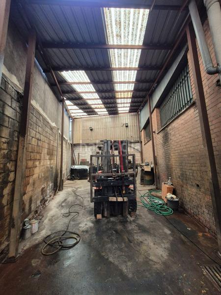 Foto dabf5581-6db8-409a-9dc2-bee8e10c4fed. Nau industrial amb calefacció a Zona Industrial Arganda del Rey