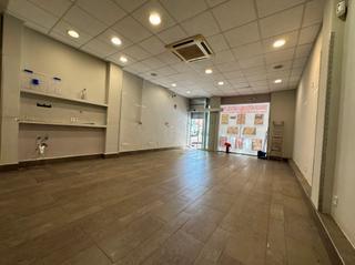 Lloguer Local Comercial  Calle adolfo marsillach