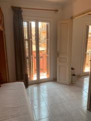 Pis a Carrer del perill 50. Oportunidad única: piso exterior de 85 m² con 3 habitaciones y 2
