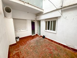 Pis a Carrer de santapau 69. Piso con terraza en porta