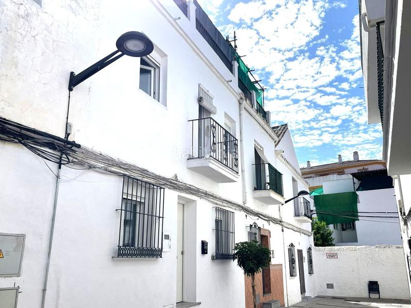 Foto b6e7c256-1428-4bb1-9eca-9fbd556ec651. Casa adossada a San Pedro de Alcántara Pueblo Marbella