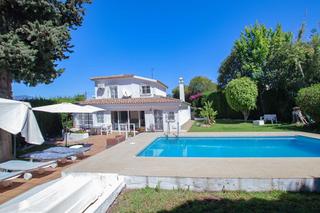 Maison à Nueva Alcántara. Villa independiente junto a la playa en san pedro