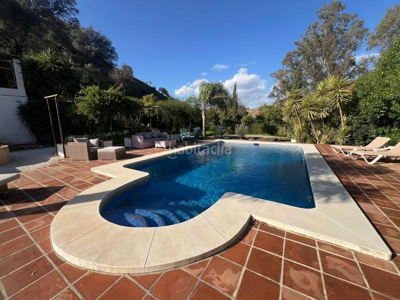 Foto a0cc3e33-41e9-43d3-9228-ffc32b4d8f7d. Casale con parcheggio piscina in Coín