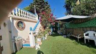 Maison à El Faro de Calaburra - Chaparral. Villa independiente cerca de la playa con 3 dormitorios.