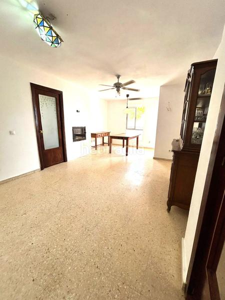 Foto 89855fb0-f0e0-41dd-93d6-5d274e3ae70b. Piccolo appartamento con parcheggio piscina in Elviria Marbella