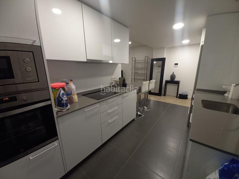 Foto cf6ce87a-8331-49d2-b0e8-e2a8a5e1f137. Apartament amb aparcament piscina a Los Naranjos Marbella