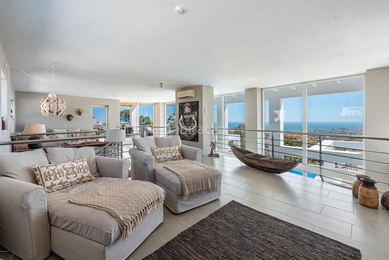 Foto 4317bc43-0571-49d7-a58d-101e1984bc7a. House with parking pool in Mijas pueblo Mijas