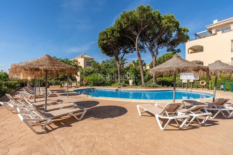 Foto 872850f0-d67d-4025-a3cc-5a90ce8b1456. Apartament amb aparcament piscina a Santa María Marbella