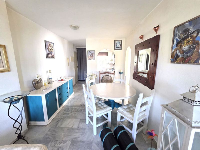 Foto eee19dba-7581-4fb9-9906-56ab9bdcc436. Apartament amb aparcament piscina a Riviera del Sol Mijas