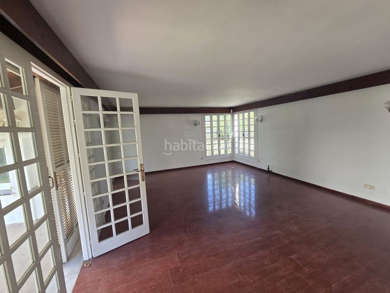 Foto bf3c3d58-eaca-4bed-ae9c-c7192627dd34. Casa amb aparcament piscina a Centro ciudad Fuengirola