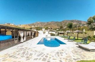 Masia a Valtocado - La Alquería - La Atalaya. Impresionante finca en mijas con vistas al mar y piscina privada