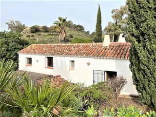 Masia a Mijas pueblo. Villa con la sensación de naturaleza más increíble, pero a solo