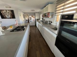 Apartament a Mijas Golf. Apartamento de tamaño doble con 3 dormitorios en mijas golf con