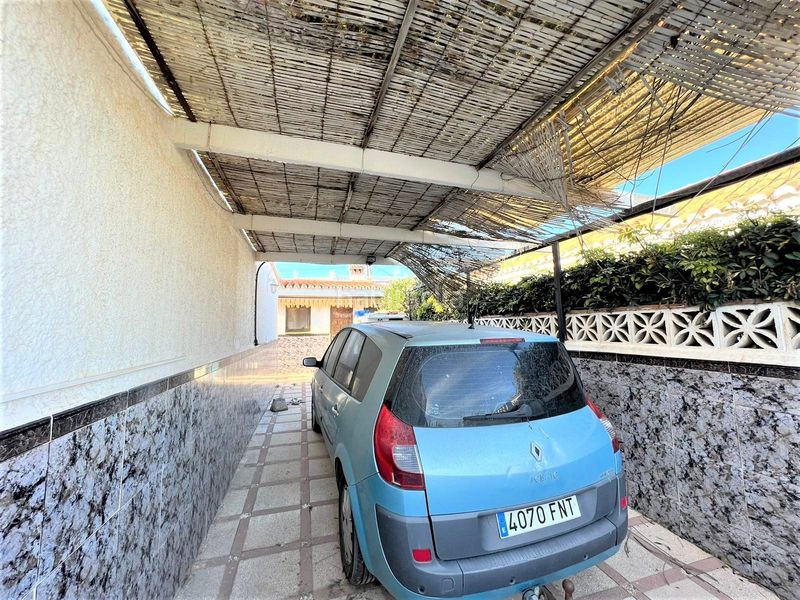Foto d42f2830-34b2-4ea0-8766-f71fc1223443. Casa amb aparcament piscina a El Faro de Calaburra - Chaparral Mijas