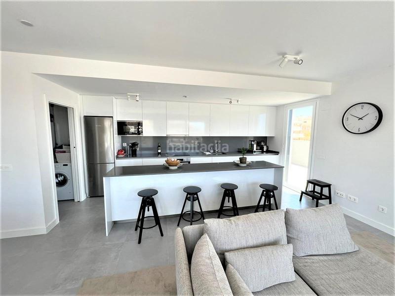Foto 200ea769-71c6-40e4-ad07-42049a5a784d. Apartamento el mejor ático en venta en la cala , a 3 minutos a pie de la playa, con piscinas privadas y comunitarias. en Mijas