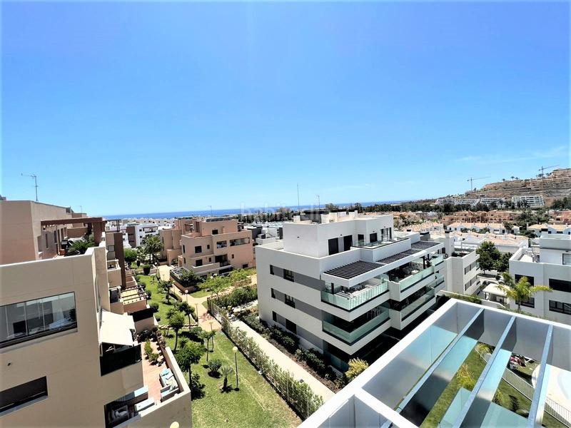 Foto 5503b956-0160-4f3a-9d1a-f97539fdcec7. Apartamento el mejor ático en venta en la cala , a 3 minutos a pie de la playa, con piscinas privadas y comunitarias. en Mijas