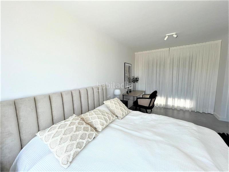 Foto 7ca6690e-8295-4815-aa00-8aaa9370c750. Apartamento el mejor ático en venta en la cala , a 3 minutos a pie de la playa, con piscinas privadas y comunitarias. en Mijas