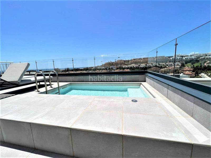 Foto 88404f40-2629-4024-8b87-0da91fdbd2cd. Apartamento el mejor ático en venta en la cala , a 3 minutos a pie de la playa, con piscinas privadas y comunitarias. en Mijas