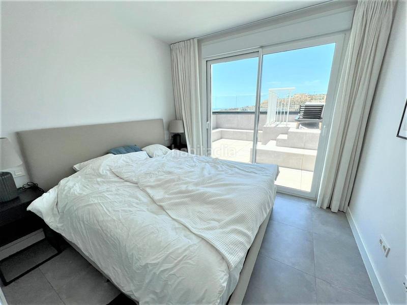 Foto a617cd79-4cc1-472a-a7e1-b9bca2bcfe6c. Apartamento el mejor ático en venta en la cala , a 3 minutos a pie de la playa, con piscinas privadas y comunitarias. en Mijas