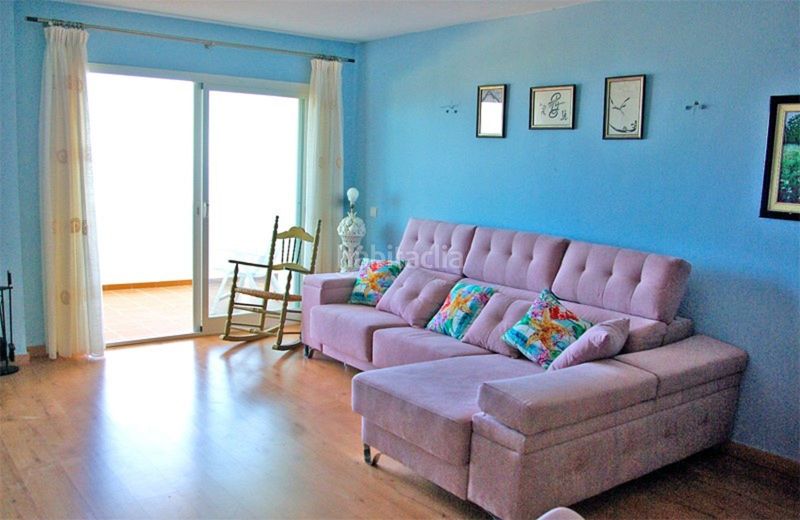 Foto c1db7086-d8a0-494a-ad6d-b609fe0a324c. Apartament amb piscina a Calahonda Mijas