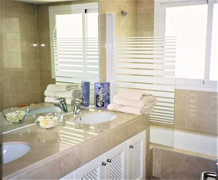 Foto 7417b3c8-7064-44ea-96c9-df7f44158d06. Piccolo appartamento con piscina in Las Brisas Marbella