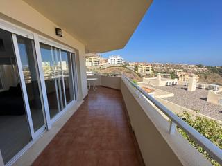Apartamento en Calahonda. Apartamento de 2 habitaciones y 2 baños en calahonda.