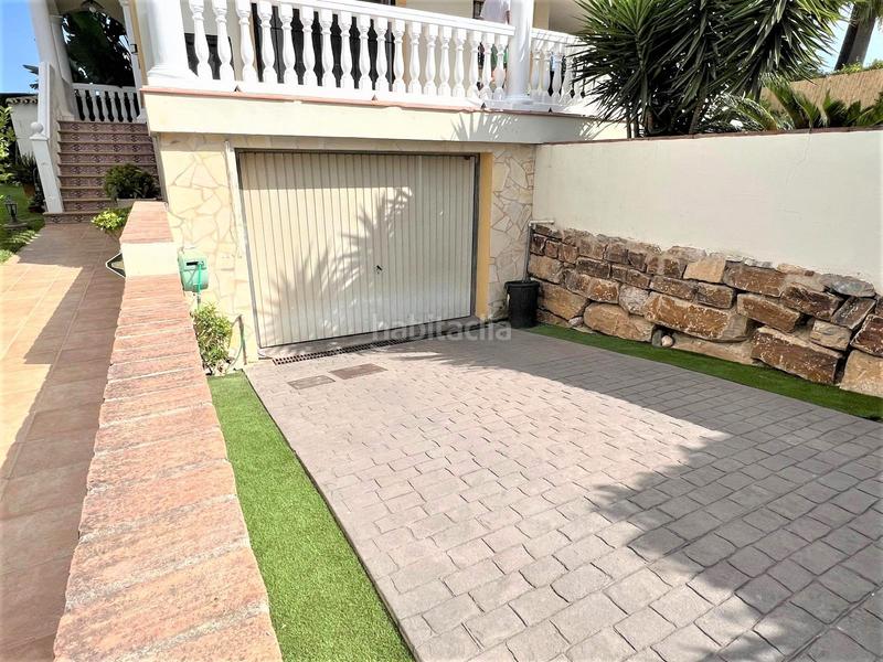 Foto 1b5c2dee-c789-4d78-a265-92726e9c2a9b. Casa hermosa villa a solo 5 minutos de las playas. en Mijas