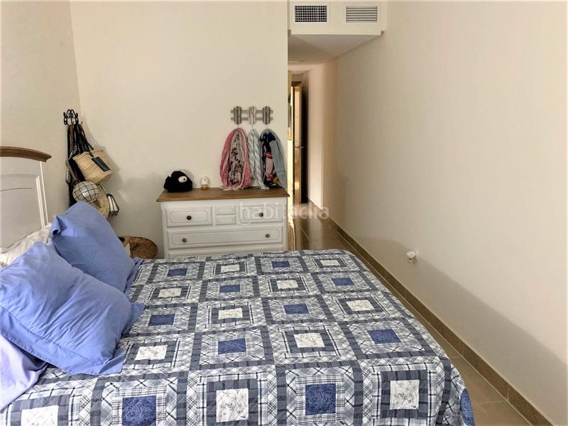 Foto 2470ebb2-8cd6-471b-a19b-4a0b1a1702ea. Apartamento  junto a la playa en excelente estado con jardín privado. en Estepona