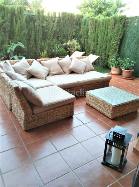 Foto b718477b-d378-4956-b863-4c6e2f4db163. Apartamento  junto a la playa en excelente estado con jardín privado. en Estepona